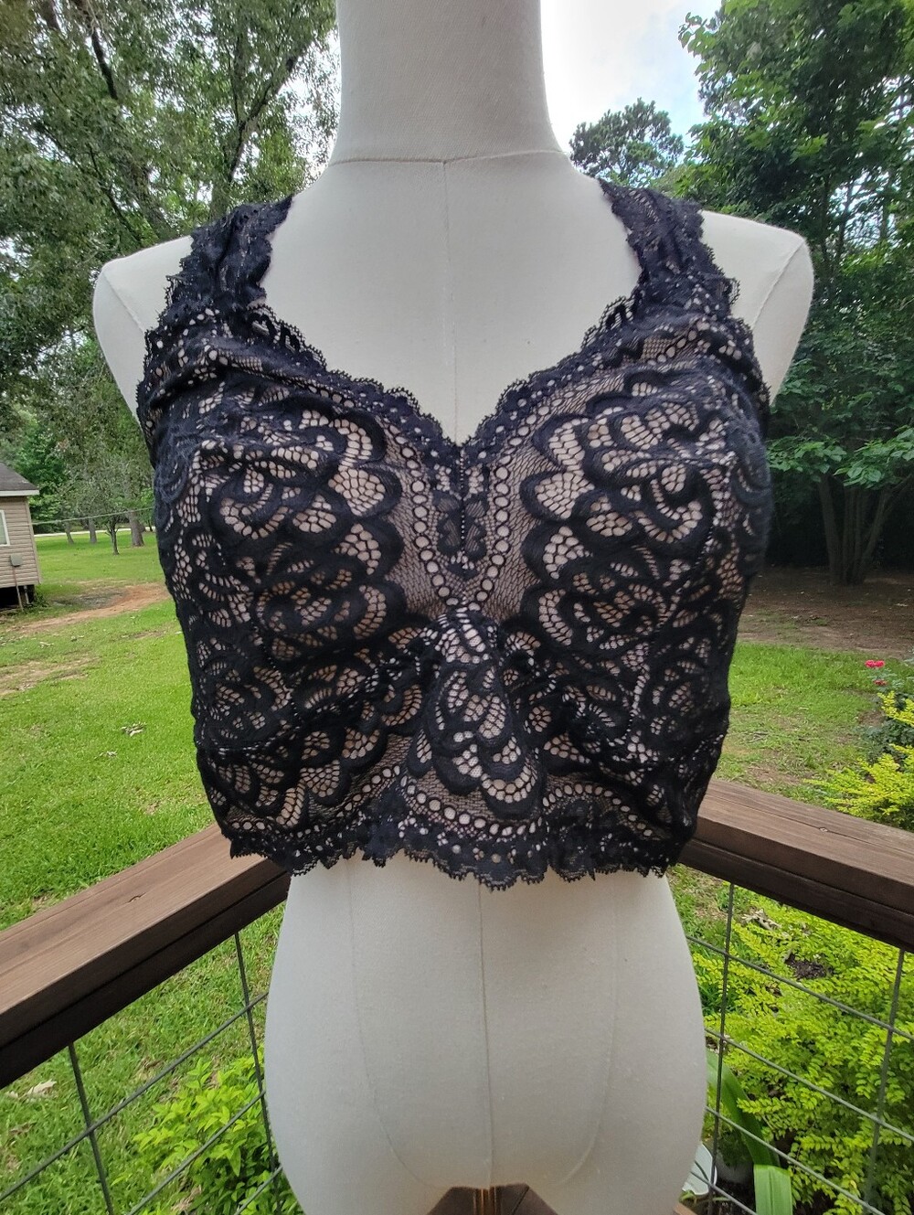 Black Lace Cropped Bralette